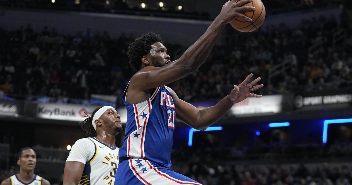 Joel Embiid misses 4th consecutive game in Denver as 76ers make him a late scratch with sore knee