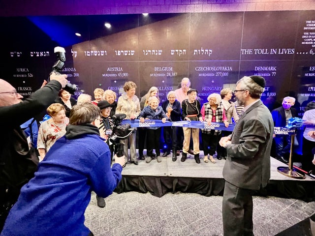 Zekelman Holocaust Center