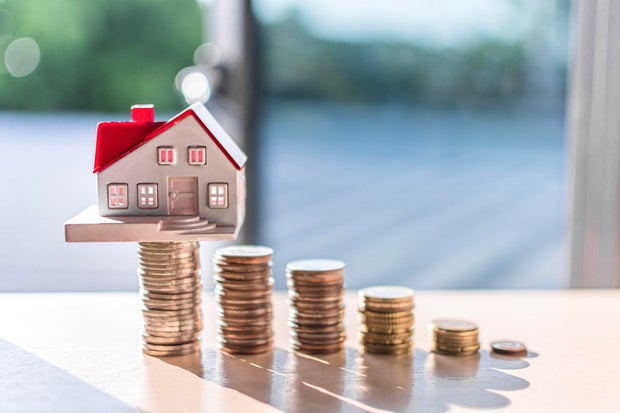 What will happen to home prices if mortgage rates fall?,Scott Graff