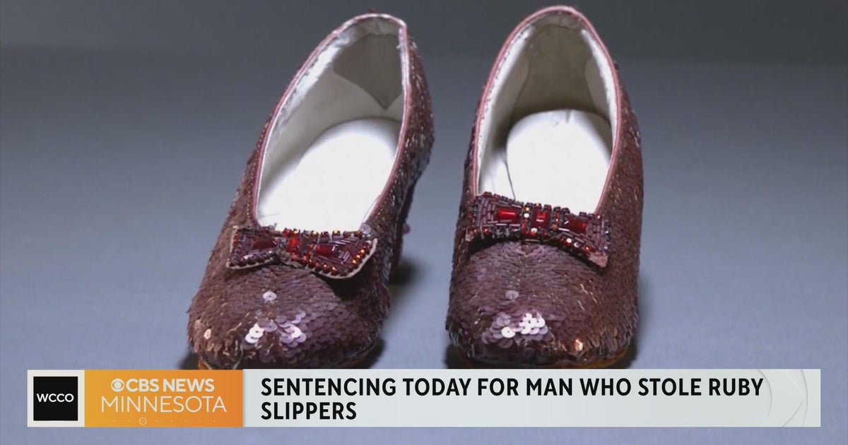 Sentencing Monday for man who stole ruby slippers from 