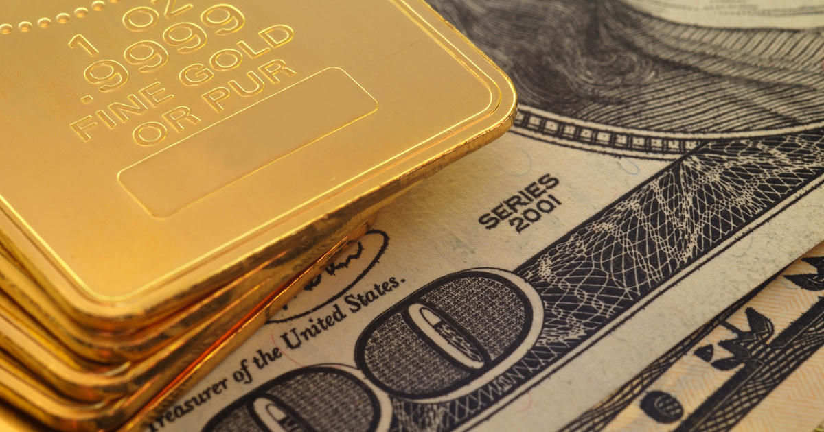 Какво ще се случи с цената на златото тази година? Експертите преценяват