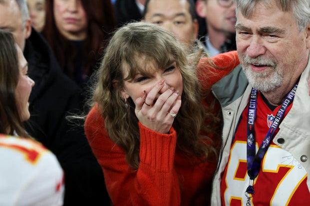 taylor-swift-afc-championship.jpg