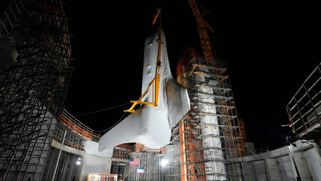 Space Shuttle Endeavour 