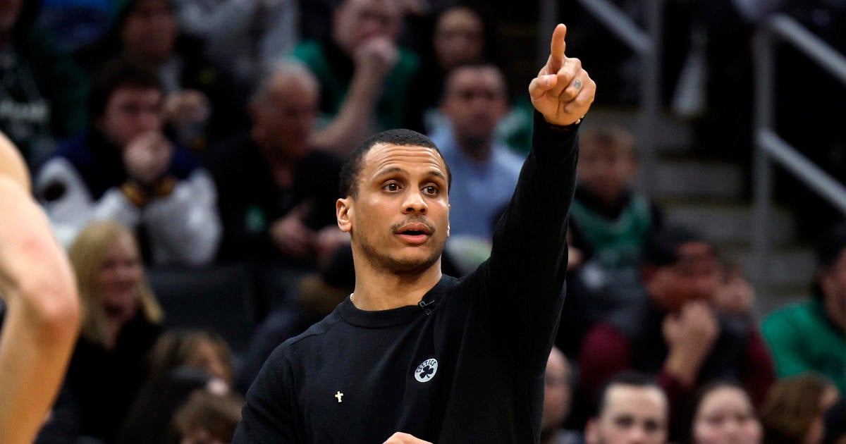 Joe Mazzulla Explains The Odd Exchanges Between Celtics Coaches And ...