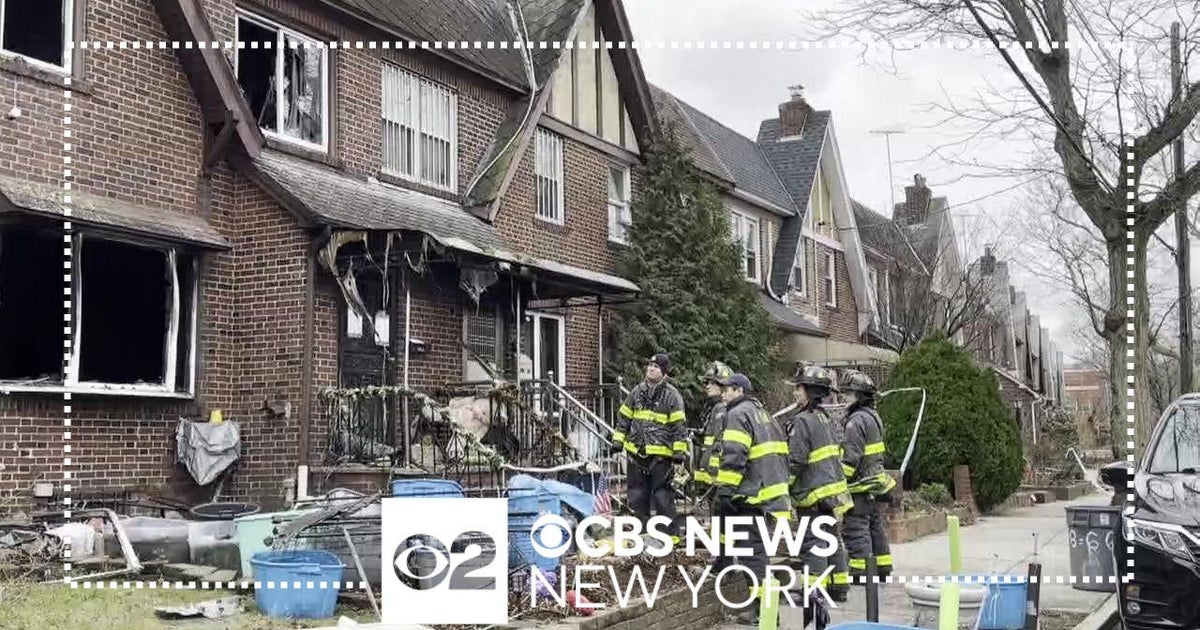 86-year-old woman killed in Queens house fire, FDNY says - CBS New York