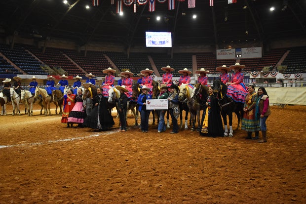 Escaramuza Dinastía Charra wins third