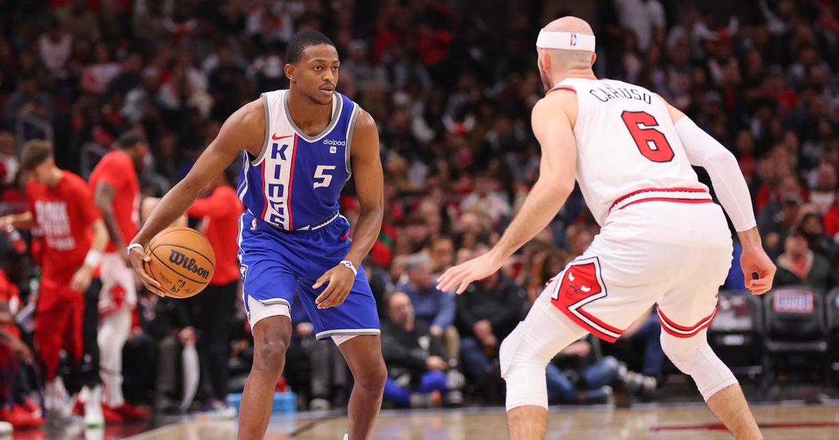 Fox's 41 points, Sabonis triple-double lead Kings past Bulls 123-115 - Vimarsana News