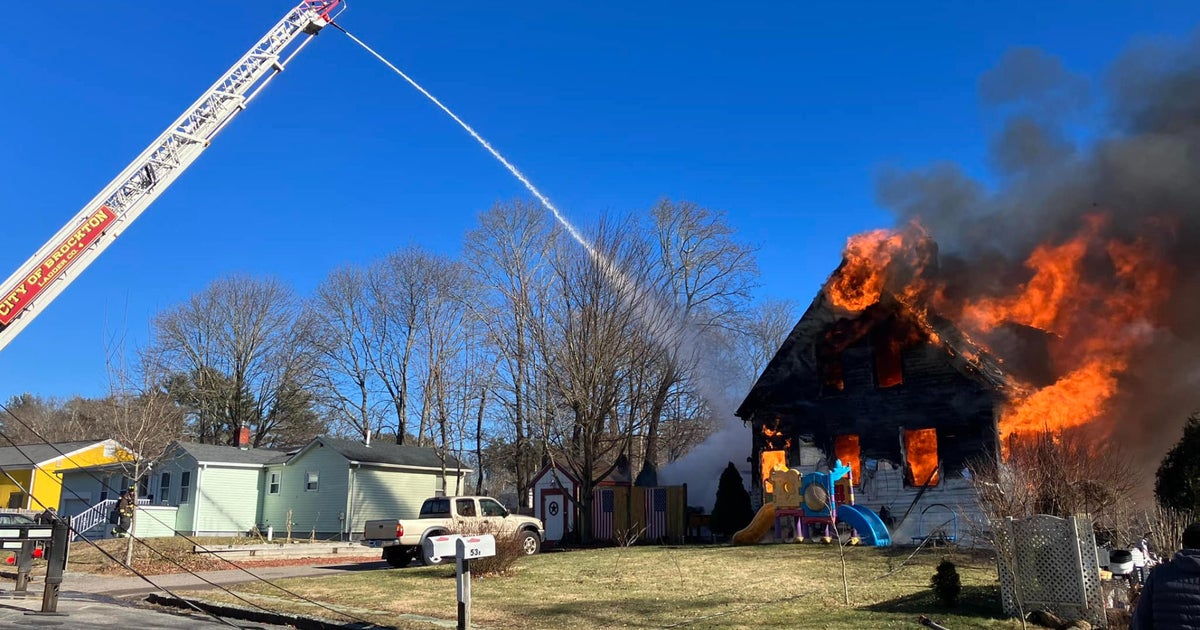 4 pet cats missing after fire destroys East Bridgewater home - CBS Boston