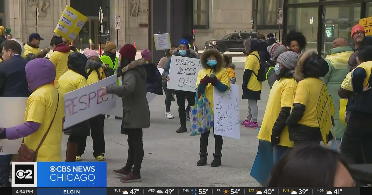 Parents upset CPS over cuts transportation stipends - CBS Chicago