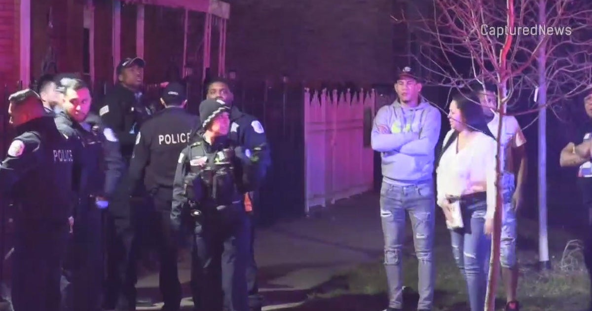 5 wounded in mass shooting on Chicago's Lower West Side - CBS Chicago