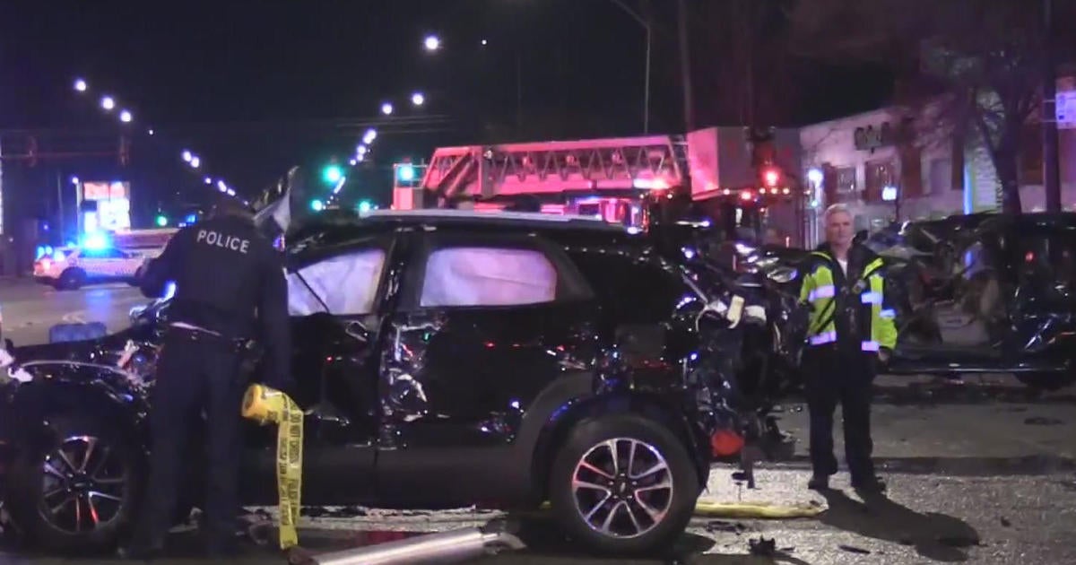 1 Dead, 6 Hurt In Southwest Side Crash - CBS Chicago