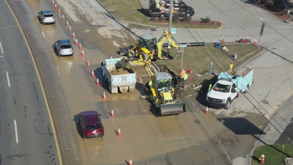 kdka-mcknight-road-water-main-break.png 