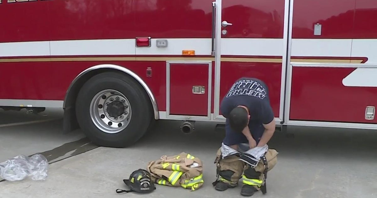 Some Sacramento firefighters are stripping at the scene of a fire. Here's why - Vimarsana News