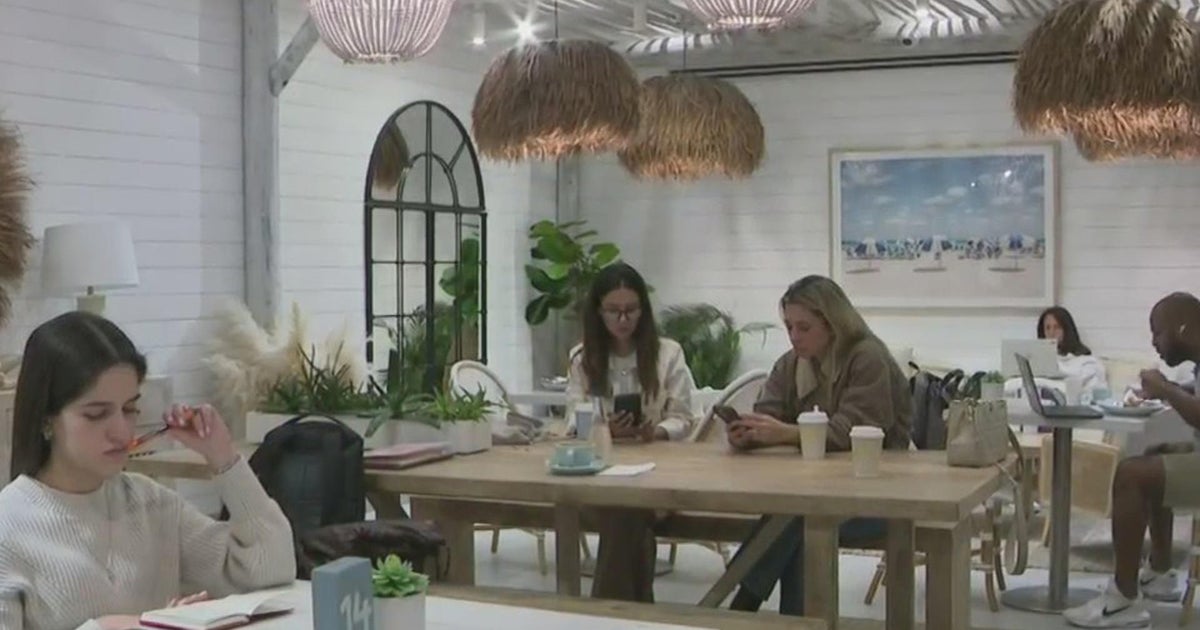 Pura Vida dishes up fresh new, nutritious rapid foods Pura Vida dishes up fresh new, nutritious rapid foods