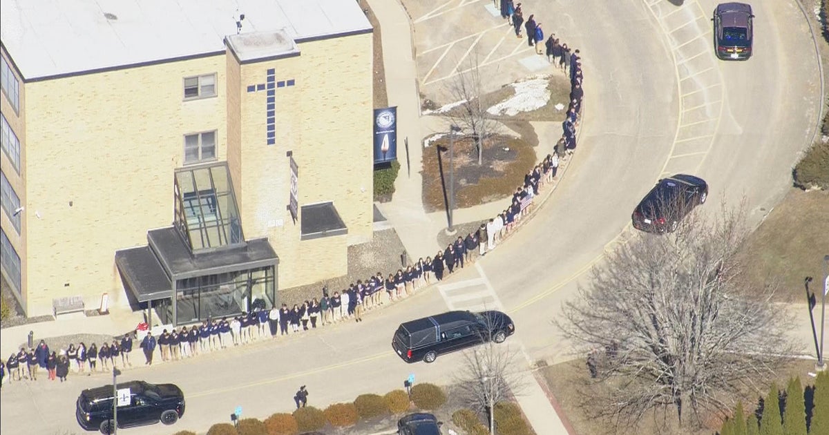 Mourners line streets to honor New Hampshire Marine killed in helicopter crash - Vimarsana News