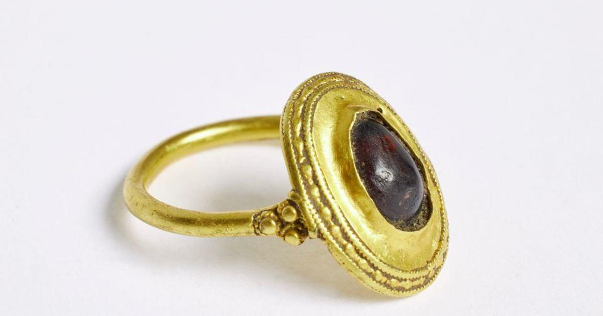 Metal detectorist finds 1,400-year-old gold ring likely owned by royal family: "Surreal"