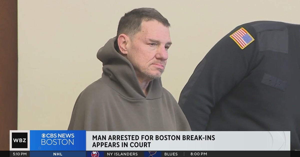 Man arrested for Beacon Hill break-ins appears in court - CBS Boston