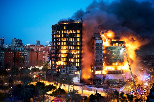 Blaze Ravages Valencia Apartment Complex In Spain