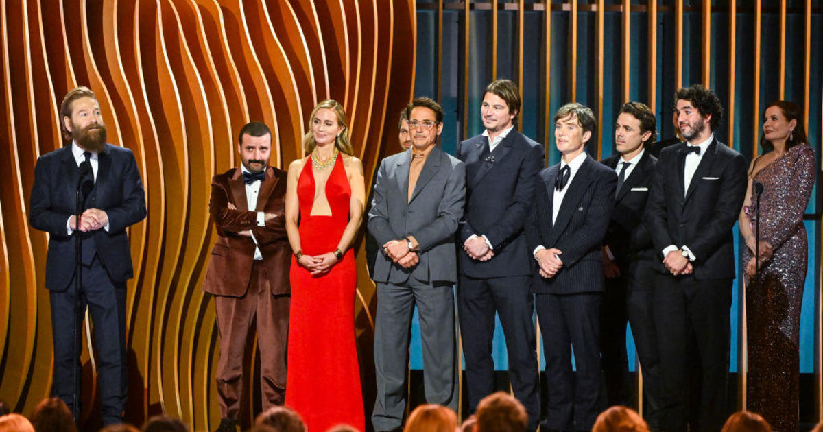 „Опенхаймър“ печели главната награда на наградите на Гилдията на актьорите