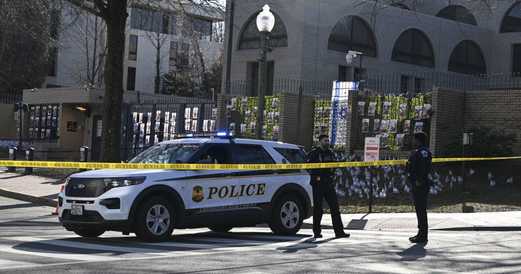 U.S. Air Force member sets himself on fire outside Israeli embassy in Washington, D.C., in apparent protest against war in Gaza U.S. Air Force member sets himself on fire outside Israeli embassy in Washington, D.C., in apparent protest against war in Gaza
