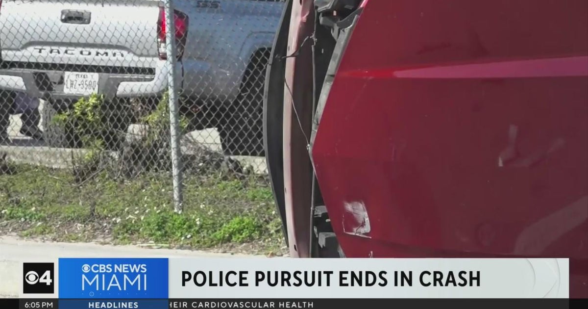Police pursuit ends in crash - CBS Miami