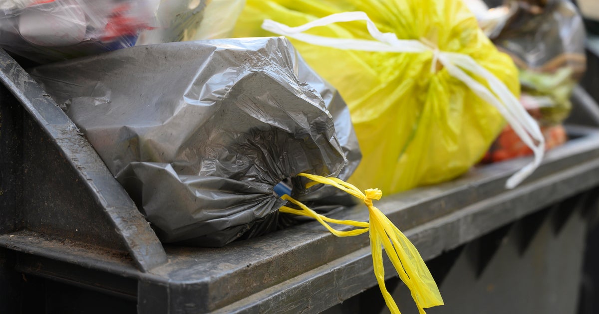 Miami-Dade commissioners to talk trash after mayor scraps incinerator plan Miami-Dade commissioners to talk trash after mayor scraps incinerator plan