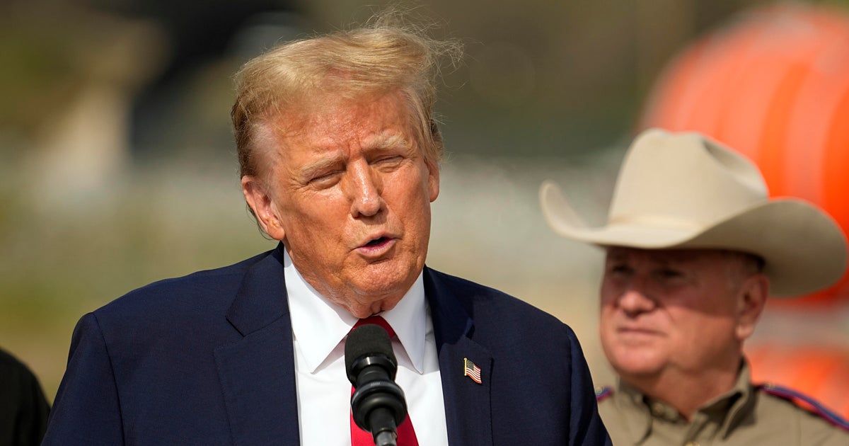 Miami Mayor Suarez endorses Trump for 2024, indicating he’s the “only applicant” for the job Miami Mayor Suarez endorses Trump for 2024, indicating he’s the “only applicant” for the job