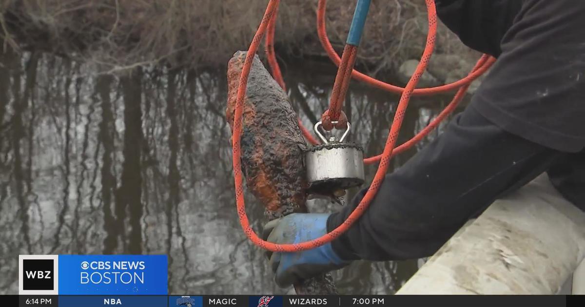 What is magnet fishing? Unexploded ordnances found in Charles River - CBS  Boston