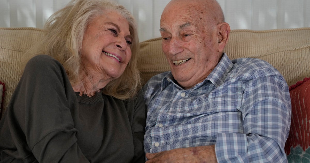 80 years after D-Day, a World War II veteran is getting married near beaches where US troops landed 80 years after D-Day, a World War II veteran is getting married near beaches where US troops landed