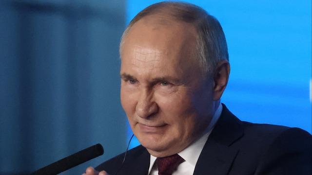 cbsn-fusion-putin-says-russia-will-use-nuclear-weapons-if-threatened-thumbnail-2755463-640x360.jpg 