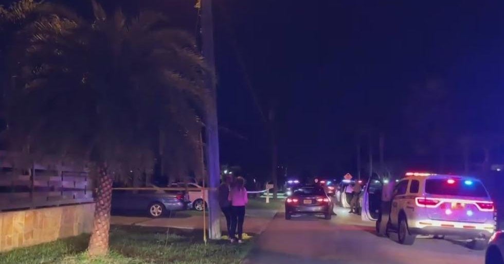 Male died of self-inflicted gunshot wound in SW Miami-Dade dwelling, his girlfriend was also shot