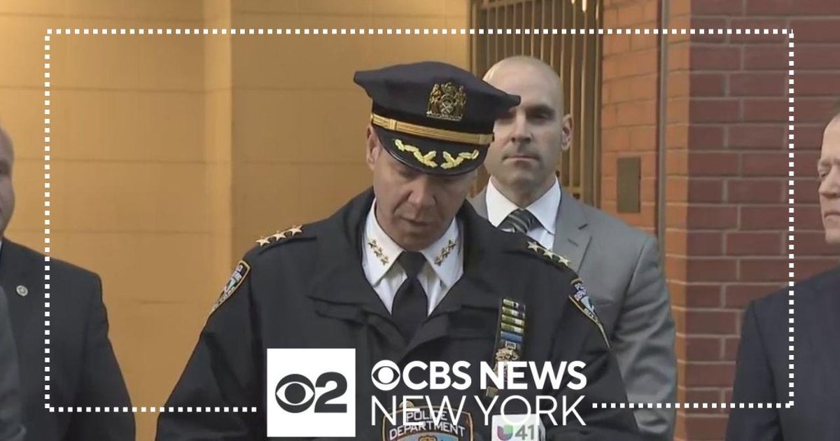 NYPD update on Brooklyn subway shooting - CBS New York