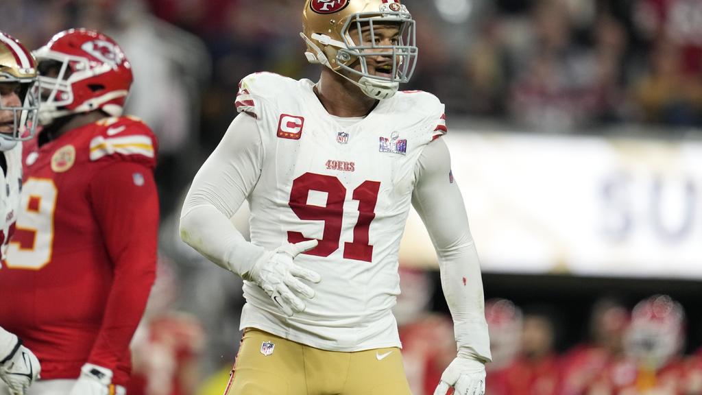 Former 49ers DT Arik Armstead agrees to a 3-year, $51 million deal
with the Jaguars, reports say