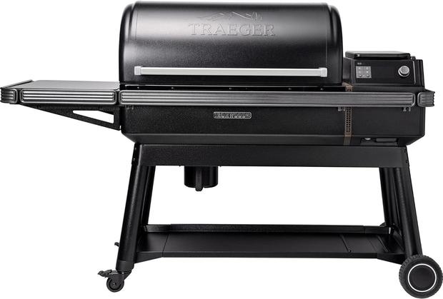 Traeger Grills Ironwood XL Electric Wood Pellet Grill and Smoker 