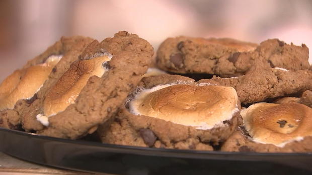 A plate of s'mores cookies 