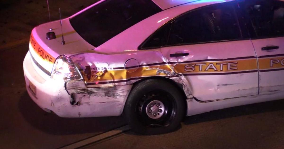 Illinois State Police car and IDOT truck hit on Dan Ryan Expressway ...