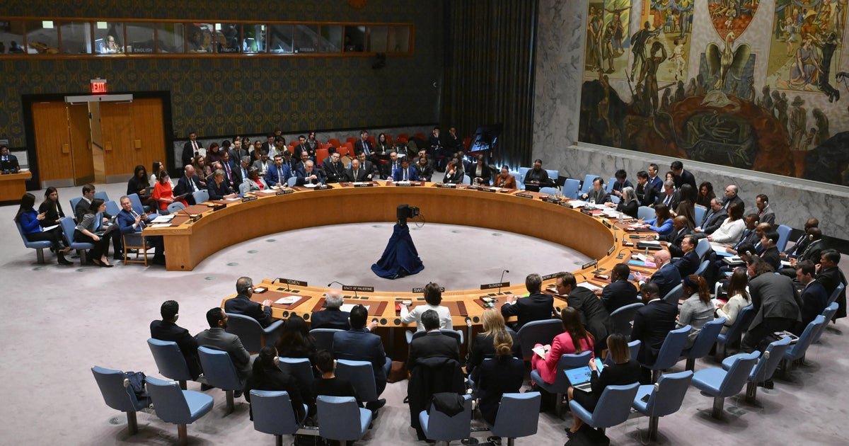 Der UN-Sicherheitsrat fordert in einer Resolution einen sofortigen Waffenstillstand zwischen Hamas und Israel sowie die Freilassung der Geiseln Der UN-Sicherheitsrat fordert in einer Resolution einen sofortigen Waffenstillstand zwischen Hamas und Israel sowie die Freilassung der Geiseln