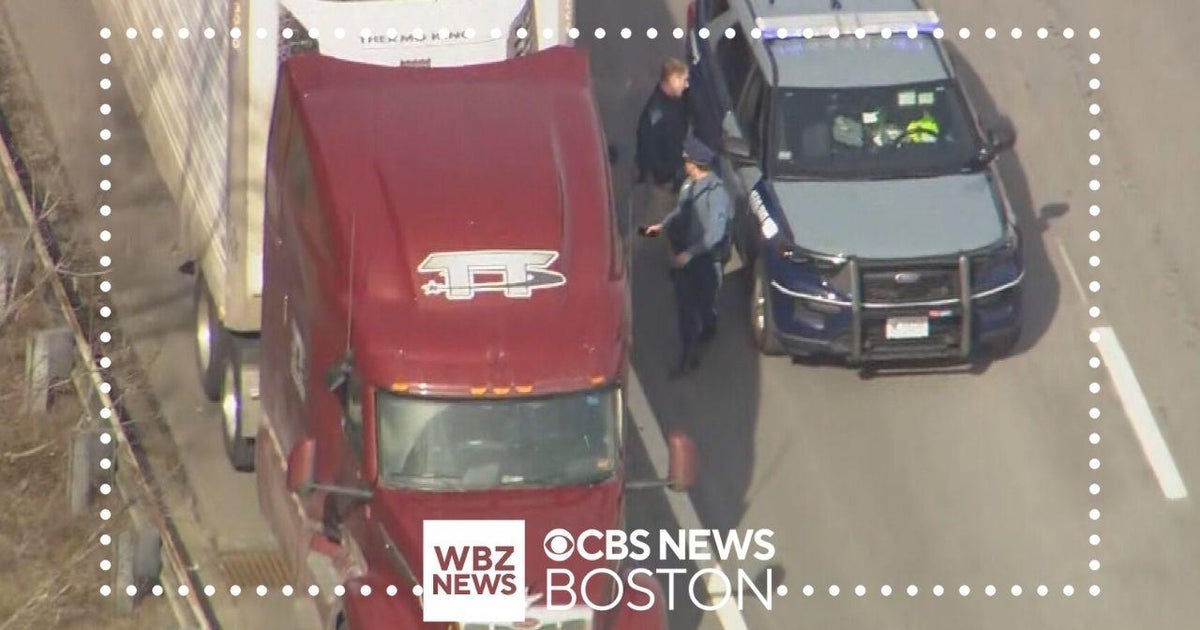 Men charged in Route 495 road rage hammer attack say they were victims ...