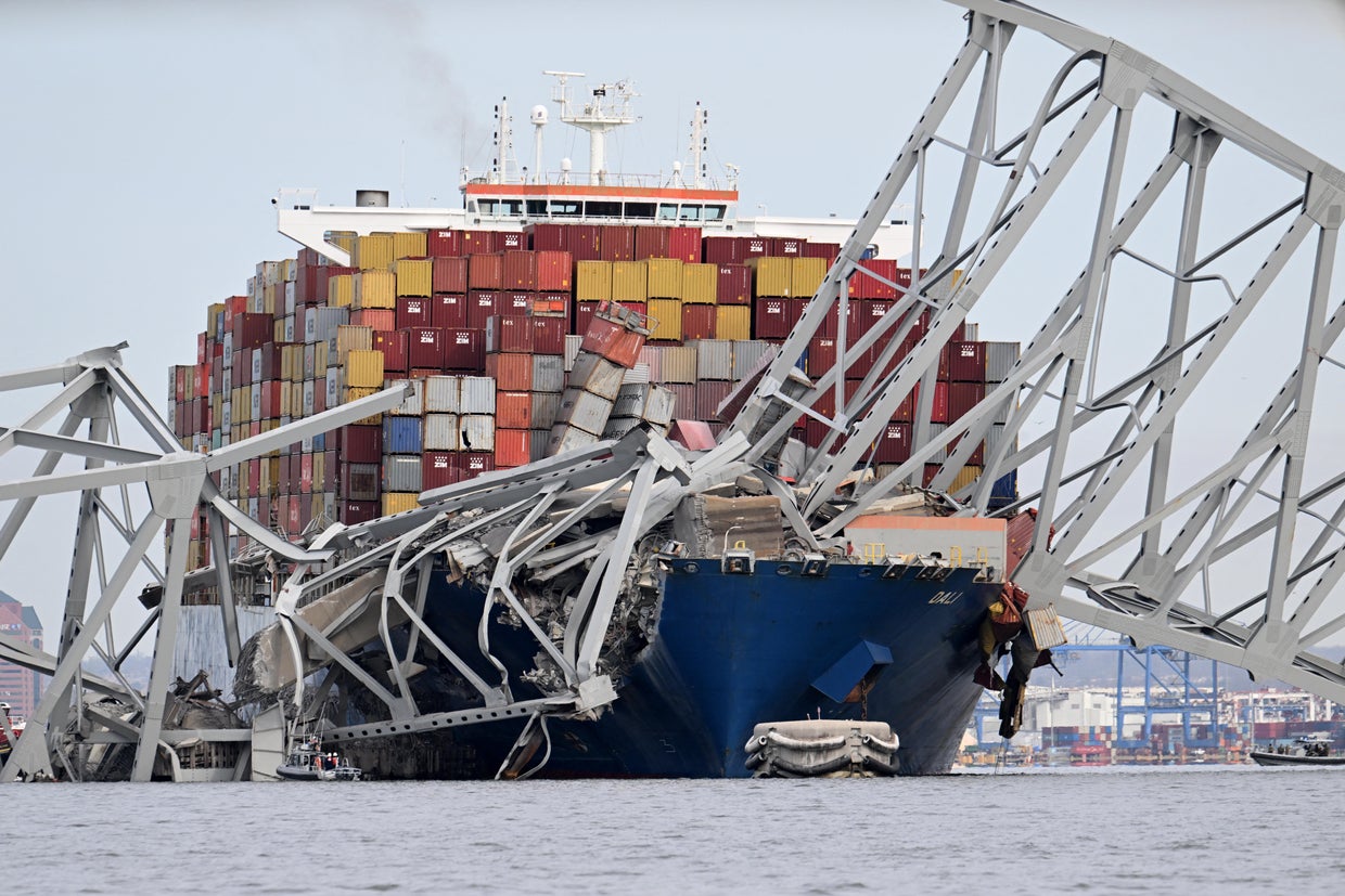 TOPSHOT-US-TRANSPORT-INCIDENT 