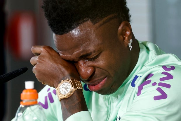 Soccer star Vinícius Júnior breaks down in tears while talking about racist insults: I'm losing my desire to play