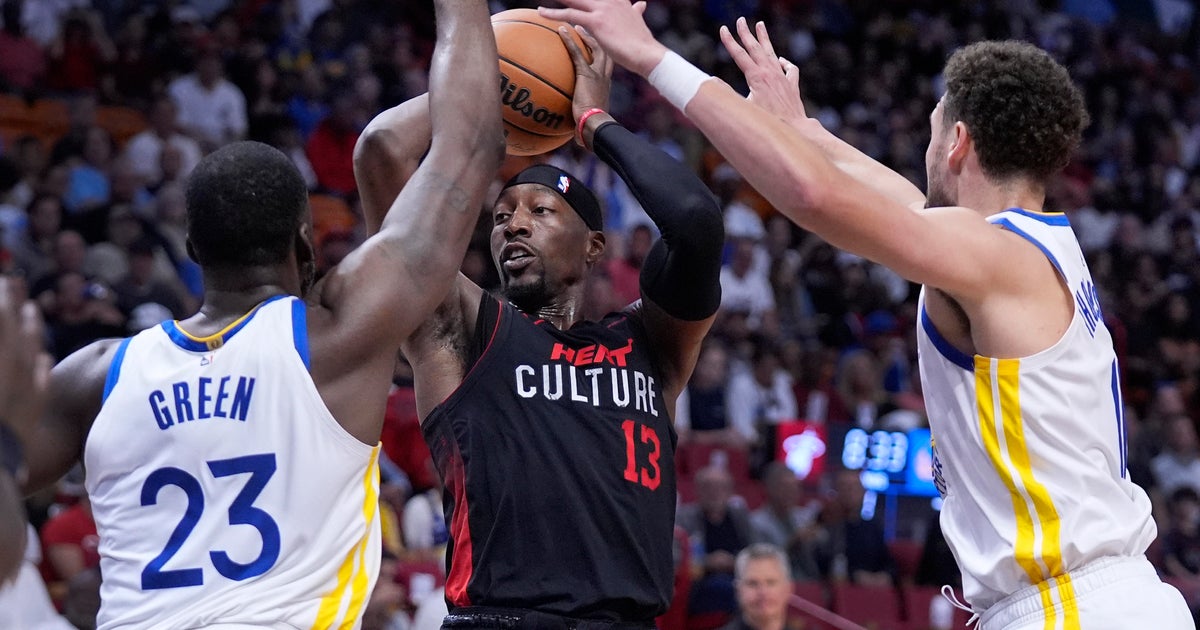 Warriors run absent in 2nd fifty percent to top Warmth 113-92 Warriors run absent in 2nd fifty percent to top Warmth 113-92