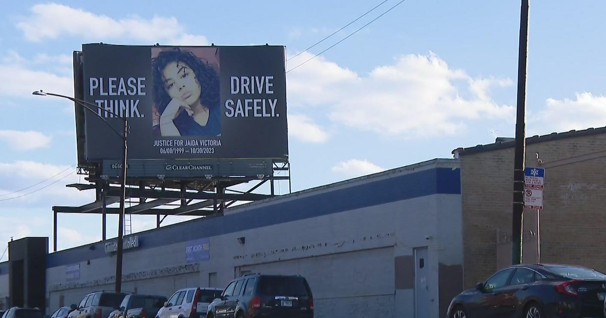 Mother of deadly Chicago crash victim searches for justice, answers ...