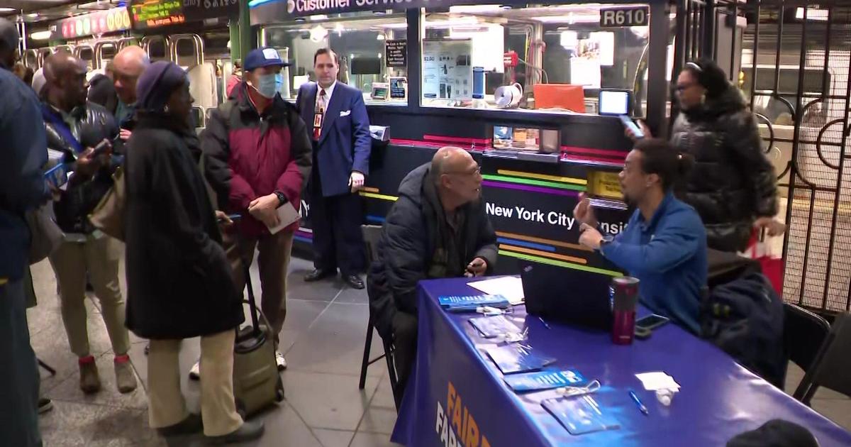 MTA encourages more New Yorkers to sign up for 50% off rides with Fair Fares program