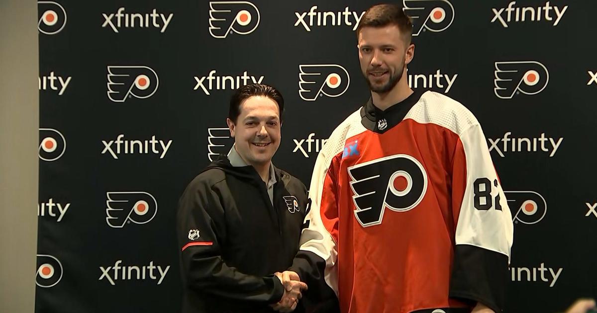 Ivan Fedotov rejoint les Flyers de Philadelphie après que le CSKA Moscou de la KHL ait mis fin au contrat du gardien de but