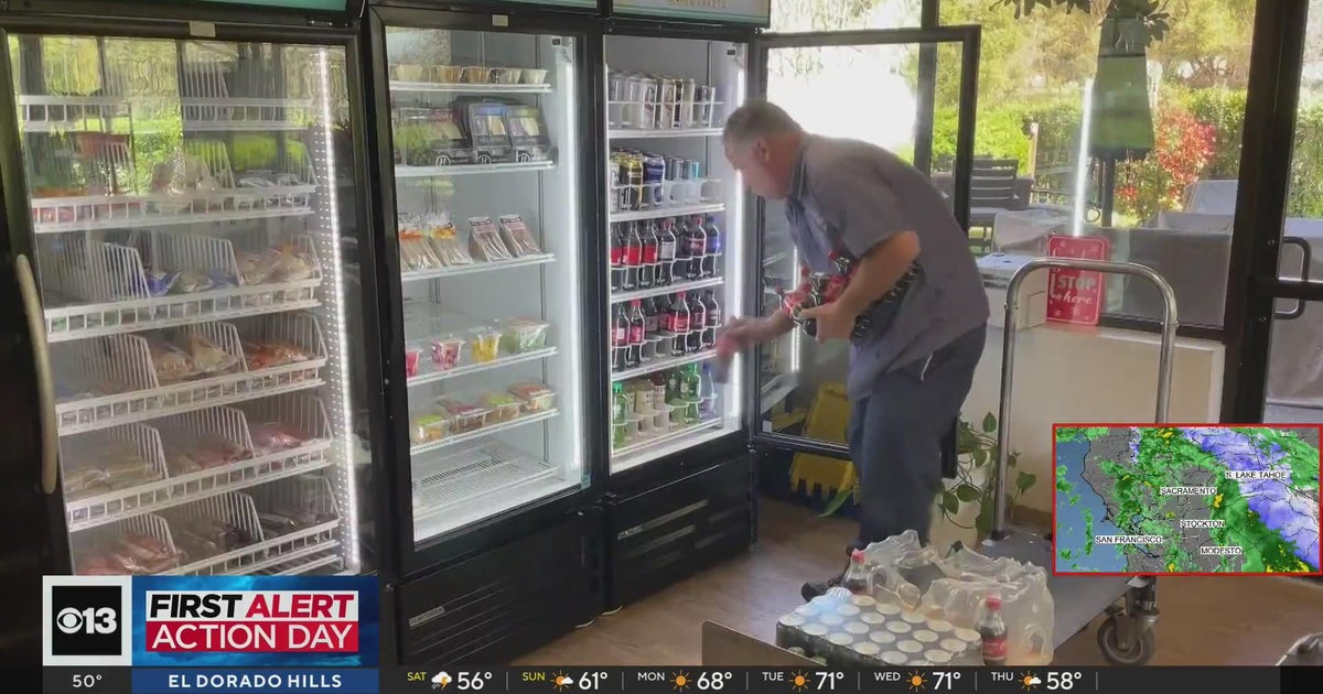 Mett Damon Bird, the Sacramento snack man