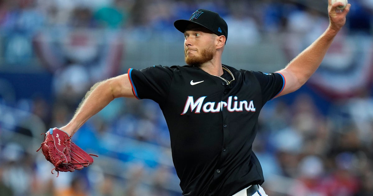 Marlins drop to Pirates 7-2 Marlins drop to Pirates 7-2