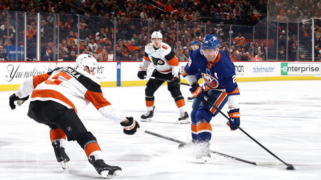 New York Islanders v Philadelphia Flyers 