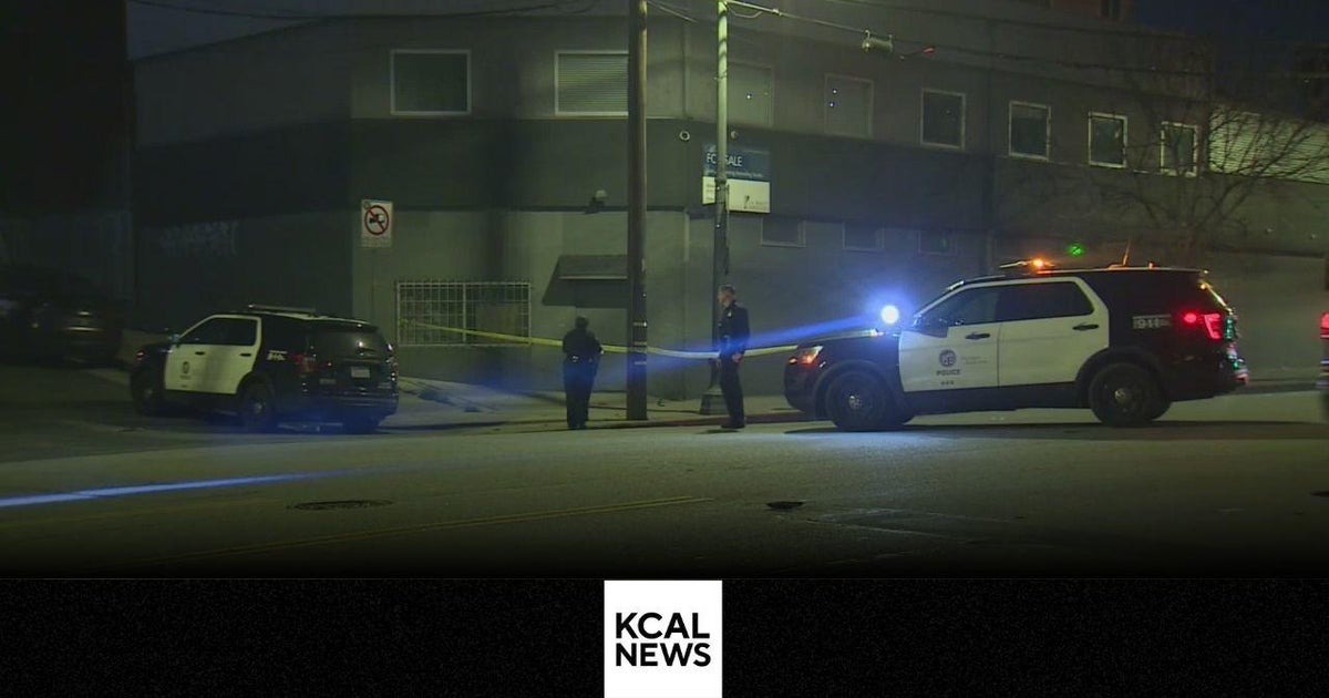 Authorities search for deadly hit-and-run driver - CBS Los Angeles