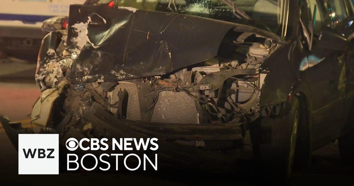Boston restaurant worker chases down suspected hit-and-run driver and more top stories