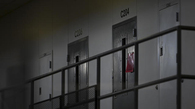 str-091818-minnesota-correctional-facility-exteriors_0918t140052-mov.jpg 